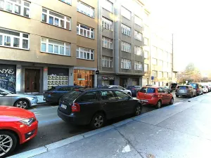 Prodej bytu 2+kk, Praha - Holešovice, Veverkova, 50 m2