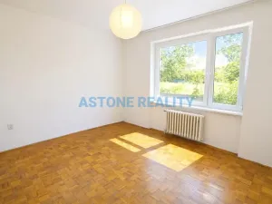 Pronájem bytu 3+1, Praha - Modřany, Hřebíkova, 76 m2