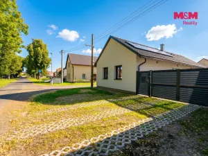 Prodej rodinného domu, Křinec, Zelené náměstí, 83 m2