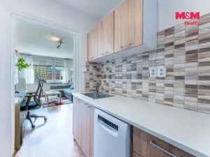 Prodej bytu 2+kk, Praha - Kamýk, Ve Lhotce, 41 m2