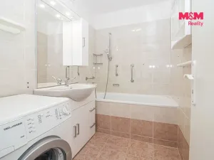 Pronájem bytu 3+kk, Praha - Kobylisy, Šiškova, 72 m2