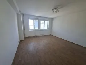 Pronájem bytu 2+1, Praha - Libeň, Sokolovská, 65 m2
