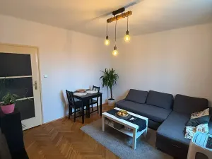 Pronájem bytu 2+kk, Praha - Strašnice, Starostrašnická, 40 m2