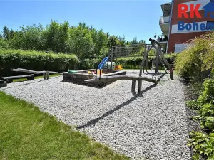 Pronájem bytu 2+kk, Praha - Háje, Loosova, 48 m2