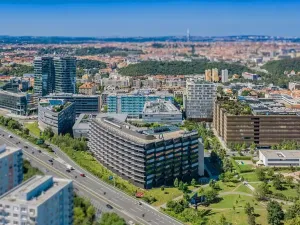 Pronájem obchodního prostoru, Praha - Michle, Vyskočilova, 345 m2
