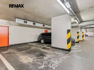 Pronájem bytu 2+kk, Praha - Vysočany, Podkovářská, 54 m2