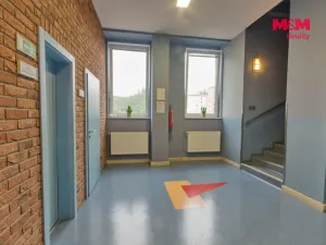 Pronájem obchodního prostoru, Rožnov pod Radhoštěm, Meziříčská, 320 m2