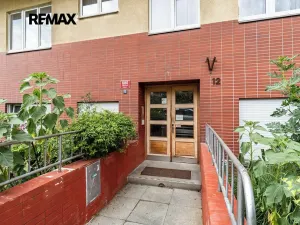 Pronájem bytu 1+kk, Praha - Střešovice, Za Hládkovem, 22 m2
