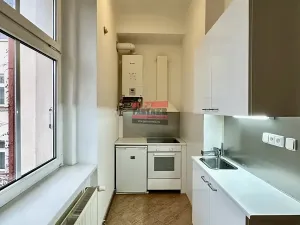 Pronájem bytu 1+1, Praha - Nové Město, Malá Štěpánská, 40 m2