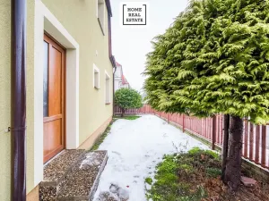 Pronájem apartmánu, Praha - Dolní Měcholupy, U svornosti, 117 m2
