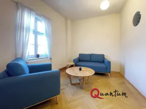 Pronájem kanceláře, Praha - Hradčany, Loretánské náměstí, 11 m2