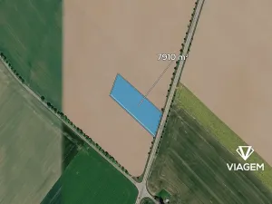 Prodej podílu pole, Dolní Újezd, 1318 m2
