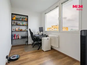 Prodej bytu 4+1, Kladno - Kročehlavy, Estonská, 78 m2