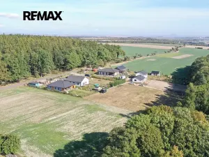 Prodej pozemku pro bydlení, Hradečno, 1431 m2
