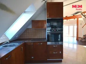 Pronájem bytu 5+kk, Praha - Hloubětín, V Novém Hloubětíně, 162 m2