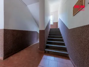 Prodej činžovního domu, Karlovy Vary - Dvory, 1. máje, 384 m2