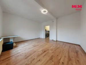 Prodej činžovního domu, Karlovy Vary - Dvory, 1. máje, 384 m2