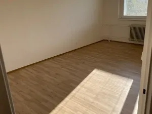 Pronájem bytu 3+1, Hustopeče, Na Sídlišti, 67 m2
