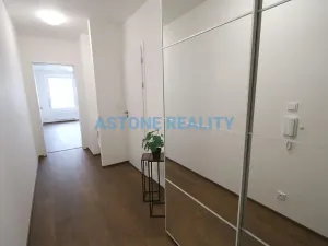 Pronájem bytu 2+kk, Praha - Dolní Měcholupy, Honzíkova, 44 m2