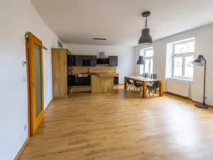Prodej bytu 4+kk, Jihlava, Znojemská, 87 m2