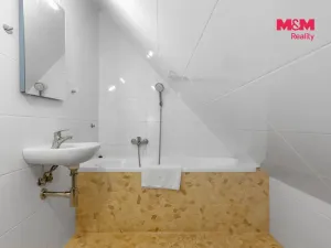Prodej bytu 3+kk, Horní Lhota, 135 m2