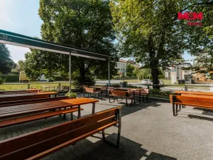 Prodej restaurace, Frenštát pod Radhoštěm, Školská čtvrť, 500 m2