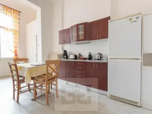 Pronájem bytu 3+1, Praha - Nové Město, Hálkova, 102 m2