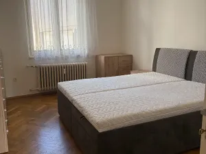 Pronájem bytu 3+1, Praha - Nové Město, Hálkova, 103 m2