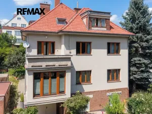 Prodej vily, Praha - Dejvice, U dejvického rybníčku, 400 m2