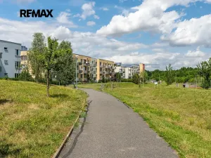 Prodej bytu 2+kk, Praha - Hostavice, U Hostavického potoka, 46 m2