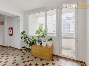Prodej bytu 1+kk, Praha - Vokovice, Evropská, 24 m2