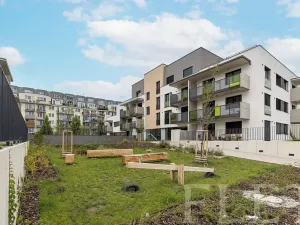 Pronájem bytu 1+kk, Praha - Chodov, Nebřenická, 37 m2