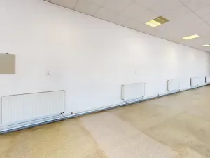 Pronájem kanceláře, Hradec Králové, Akademika Bedrny, 470 m2