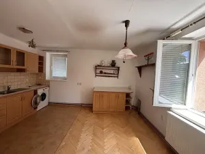 Prodej bytu 3+1, Liberec, Hůlkova, 69 m2