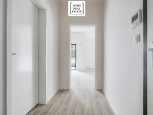 Prodej bytu 1+kk, Praha - Smíchov, Pod Barvířkou, 48 m2