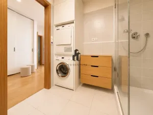 Pronájem bytu 3+kk, Praha - Žižkov, Jeseniova, 87 m2