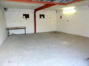 Pronájem výrobních prostor, Šlapanice, 37 m2