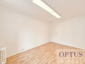 Pronájem kanceláře, Praha - Smíchov, U Demartinky, 96 m2