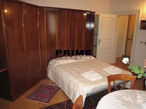 Pronájem bytu 1+kk, Praha - Vinohrady, Italská, 41 m2
