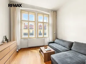 Prodej bytu 1+1, Praha - Karlín, Prvního pluku, 39 m2