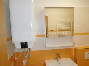Pronájem bytu 1+kk, Šlapanice, Masarykovo náměstí, 23 m2