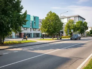 Prodej bytu 1+kk, Černošice, Mokropeská, 40 m2
