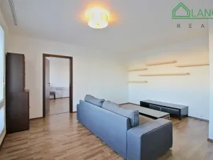Pronájem bytu 3+1, Brno, Souhrady, 72 m2