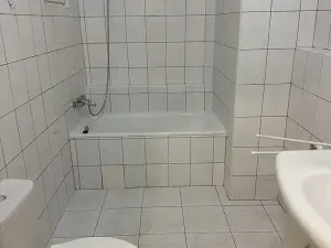 Pronájem bytu 1+kk, Praha - Michle, Nuselská, 35 m2