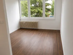 Pronájem bytu 3+1, Praha - Horní Počernice, Komárovská, 63 m2