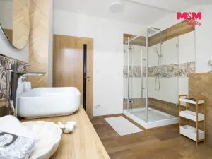 Prodej rodinného domu, Jeníkovice, 220 m2