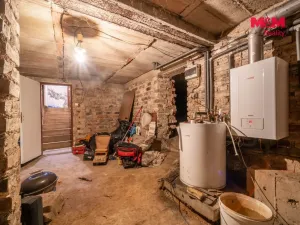 Prodej rodinného domu, Lochovice, 180 m2