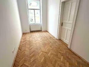 Prodej kanceláře, Praha - Bubeneč, Jana Zajíce, 63 m2