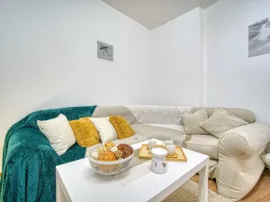 Pronájem bytu 3+1, Chomutov, Bezručova, 75 m2