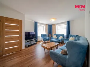 Prodej rodinného domu, Lažánky, 275 m2